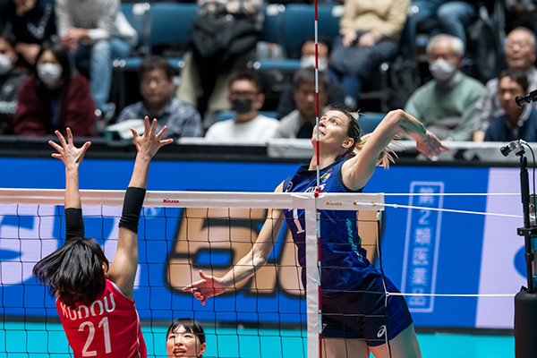 シュシュニャル・カタリナ選手